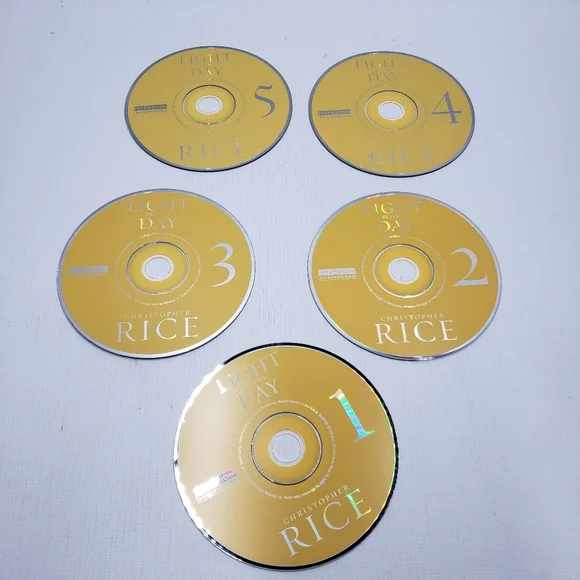 🔷️Audio CD Book Christopher Rice Light before Day - Picture 4 of 6